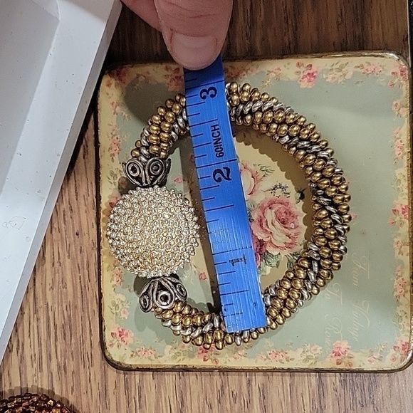 Set‎ of 2 beautiful Beaded Kumihimo Bracelets - Picture 11 of 12